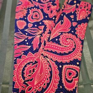 LuLaRoe Red and Navy Paisley Leggings